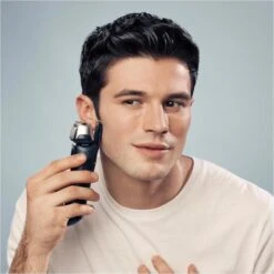 Braun Elektrorasierer Series 8 8450cc, Schwarz, Wet&Dry, 3+1 Scherkopf, Trimmer+Reinigungsstation -Franz-Mensch Shop 8b6fd13a42a8d9c021c7eb001627ef1b34f4b634 elektrorasierer braun series 8 8450cc schwarz