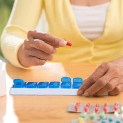 Relaxdays Tablettenbox 31 Tage, Täglich, 2 Stück -Franz-Mensch Shop a032ec7f567f4539abd8f69e2751c4965a5c37d8 tablettenbox relaxdays 31 tage