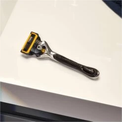 Gillette® Gillette Rasierklingen ProShield, Für Herren, 4 Stück 14 Gillette® Gillette Rasierklingen ProShield, Für Herren, 4 Stück -Franz-Mensch Shop f46d02a629aca44fea7a7c93cfa407c0bae624d8 rasierklingen gillette proshield